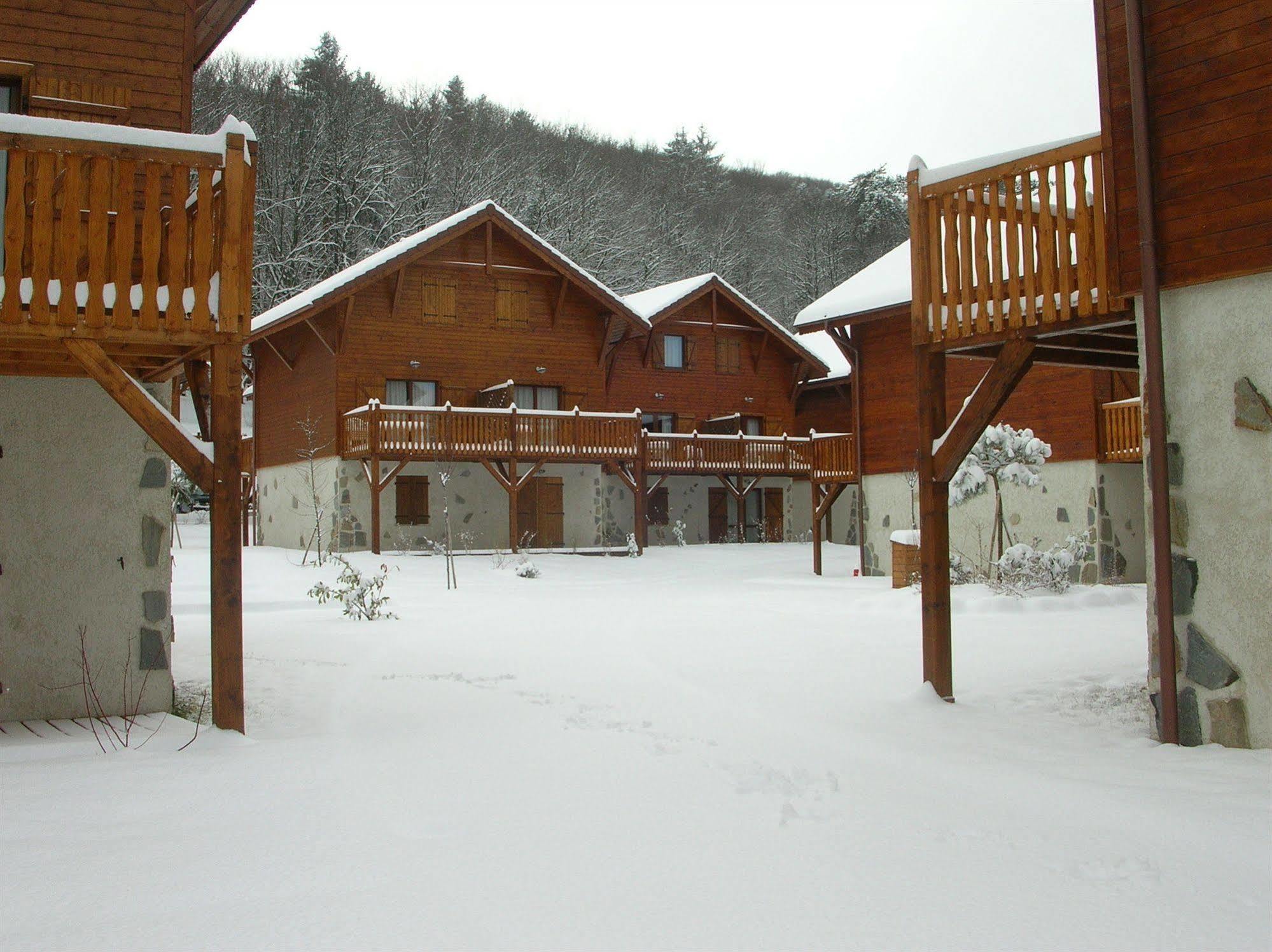 Residence Odalys Les Chalets D'Evian Zewnętrze zdjęcie