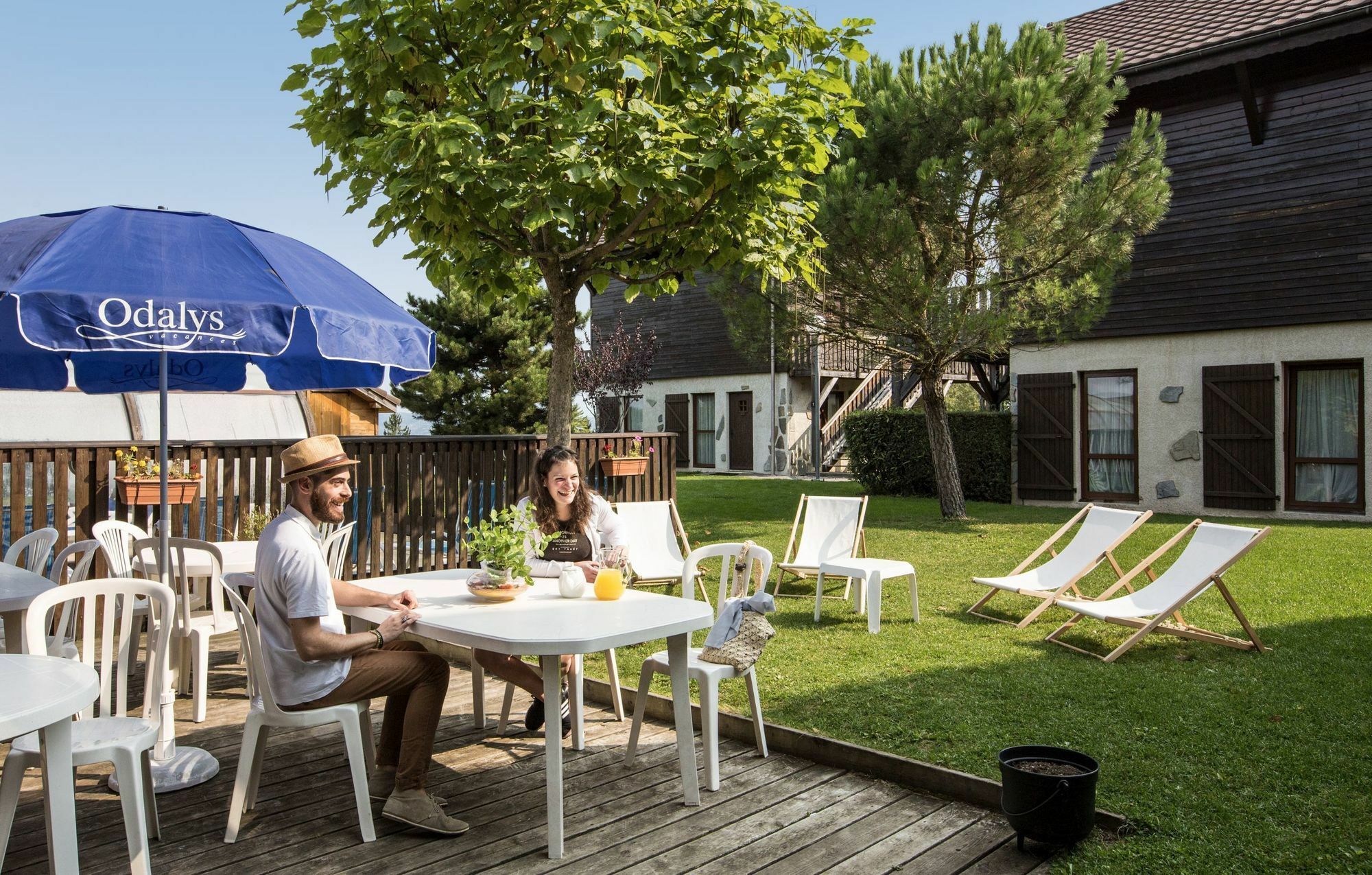 Residence Odalys Les Chalets D'Evian Zewnętrze zdjęcie